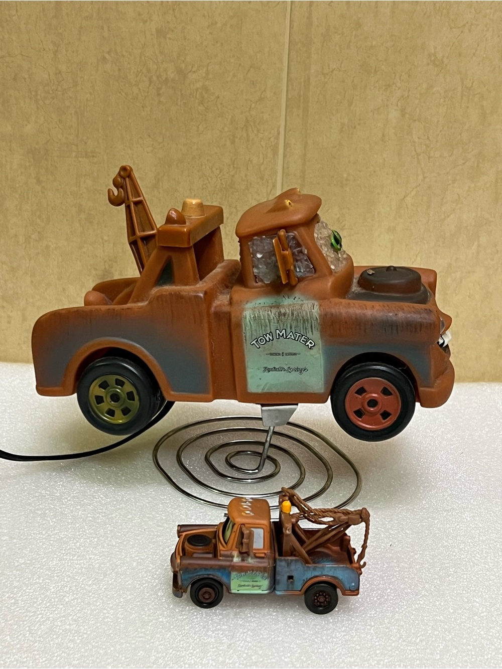 Disney Pixar Cars Tow Mater Truck Light LAMP